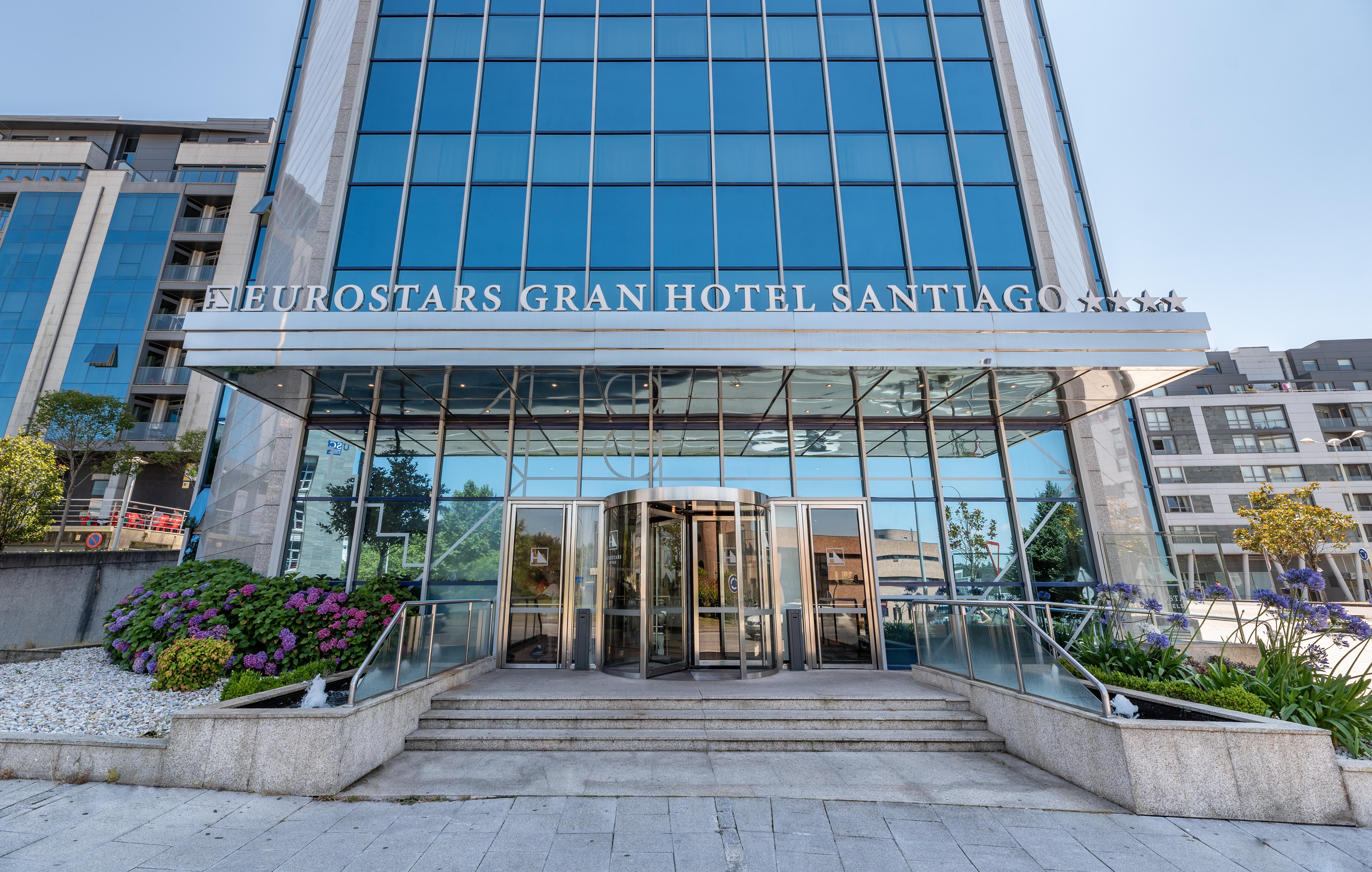 فندق سانتياغو دي كومبوستيلافي  فندق يوروستارس جران سانتياجو المظهر الخارجي الصورة